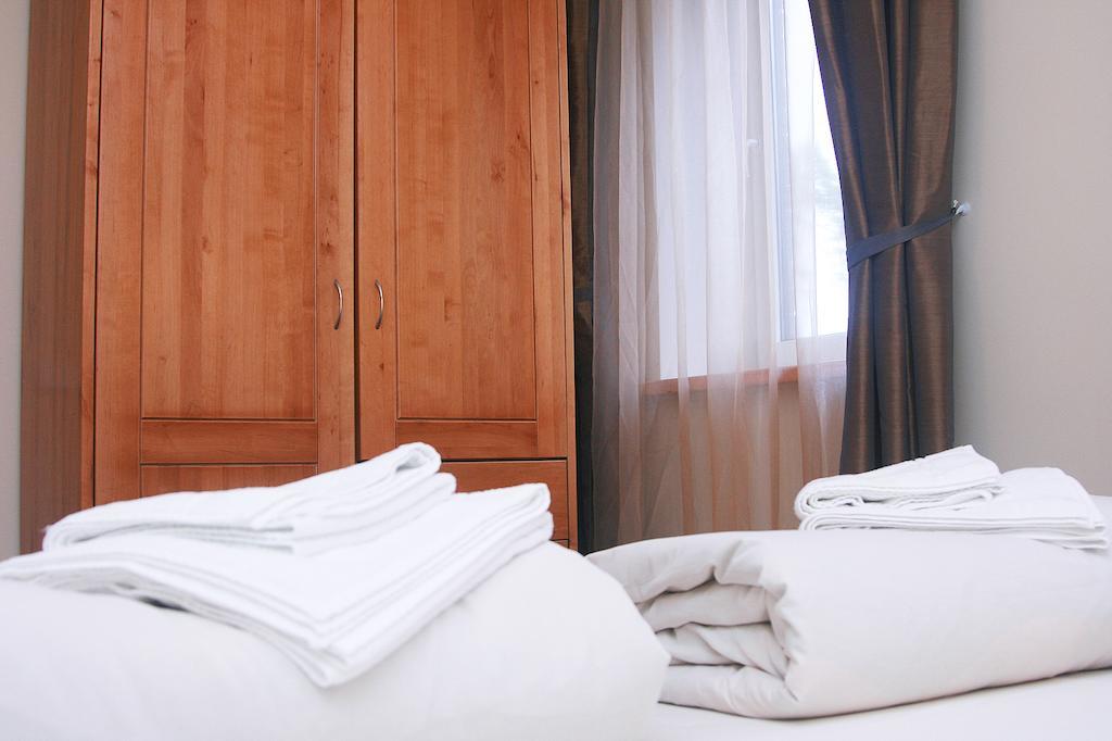 Sajutu Parka Hostelis Валмиера Номер фото
