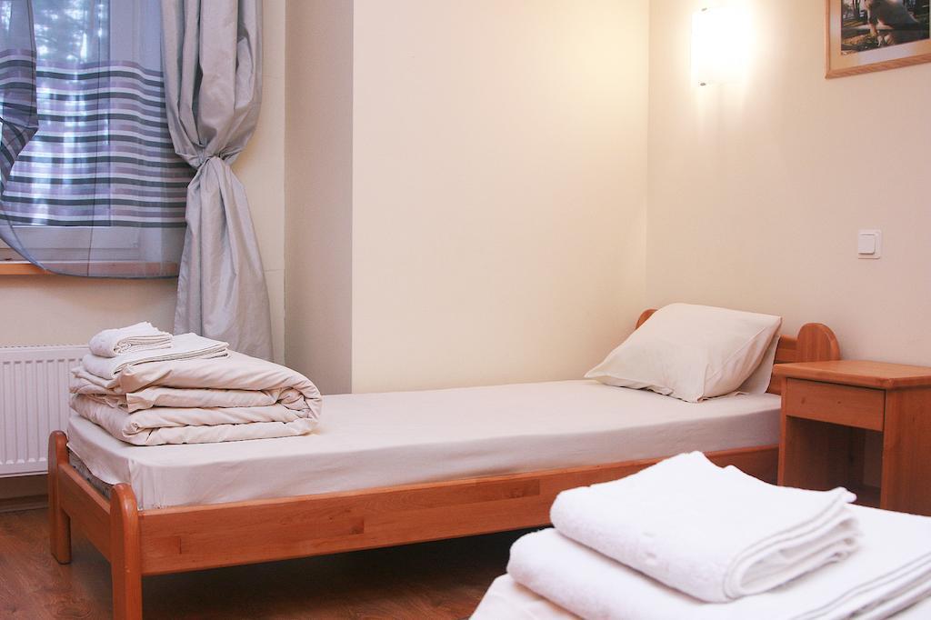 Sajutu Parka Hostelis Валмиера Номер фото